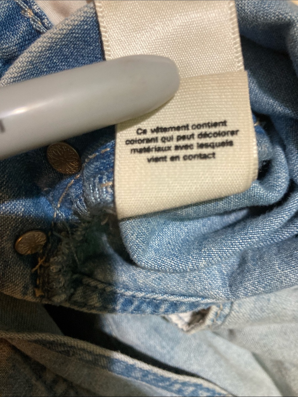 We the free light wash overall shorts!! - Picture 6 of 10